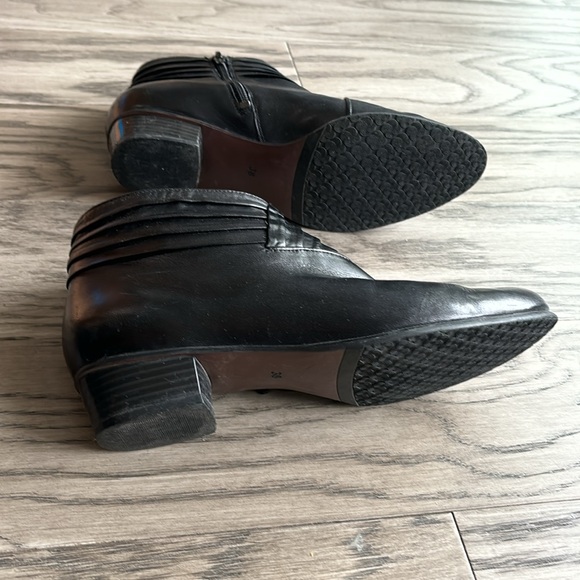 Arnold Churgin ankle boots size 38, US 7.5 - Picture 7 of 11